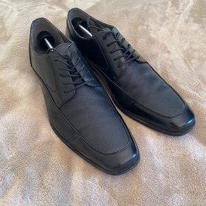 Steve Madden Tidle Apron Toe Derby